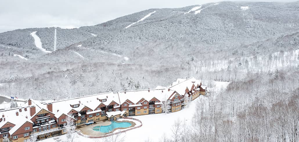 Aerial view of the Jordan Hotel in winter.